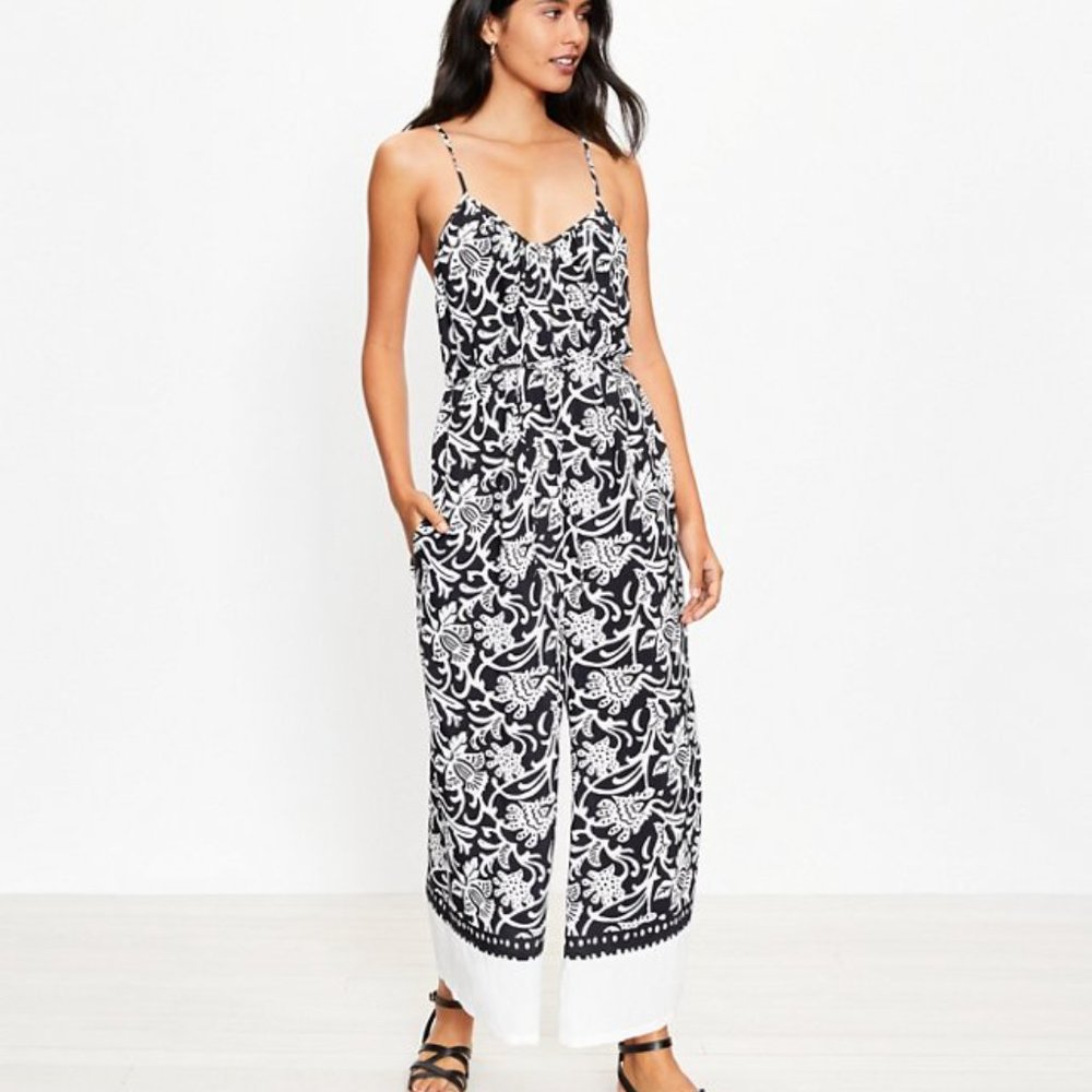 NWT LOFT Vine Crossback Strappy Flowy Jumpsuit wide leg pants black white print
